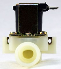 1/2 inch NPS Thread 110V-120V AC Plastic Nylon Solenoid Valve ONE-YEAR WARRANTY