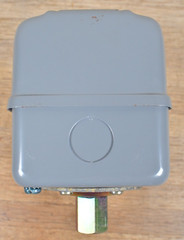 Square D 4×678 Pressure Switch 145-175psi Pumptrol