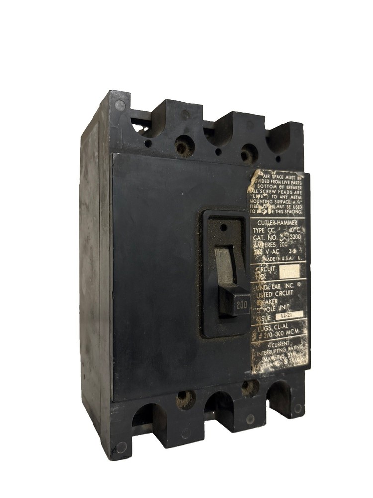 Eaton Cutler-Hammer CC3200 3 Pole 200 Amp Circuit Breaker