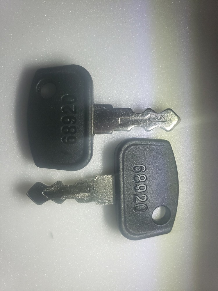 (2) Kubota RTV 500 900 1140 Tractor Ignition Keys 68920 FAST FREE SHIPPING.
