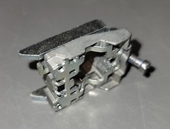 ZB4BZ009 Schneider Electric Contact Block – NEW