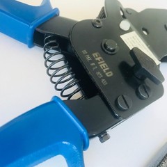 EFIELD PEX One Hand Ratchet Cinch Clamp Crimp Tool 3/8″-1″ with Pipe Cutter