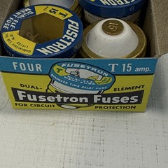 NEW Fusetron T15 Dual Element Time Delay Fuses T-15 15A 15 Amp 4-Pack 4pcs NIB