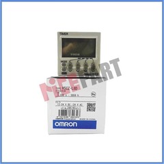 NEW ONE in Box Omron H5CZ-L8D H5CZ L8D 12-24VDC 24VAC Timer
