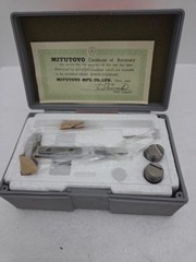 Mitutoyo Dial Test Indicator 513-252 / NEW