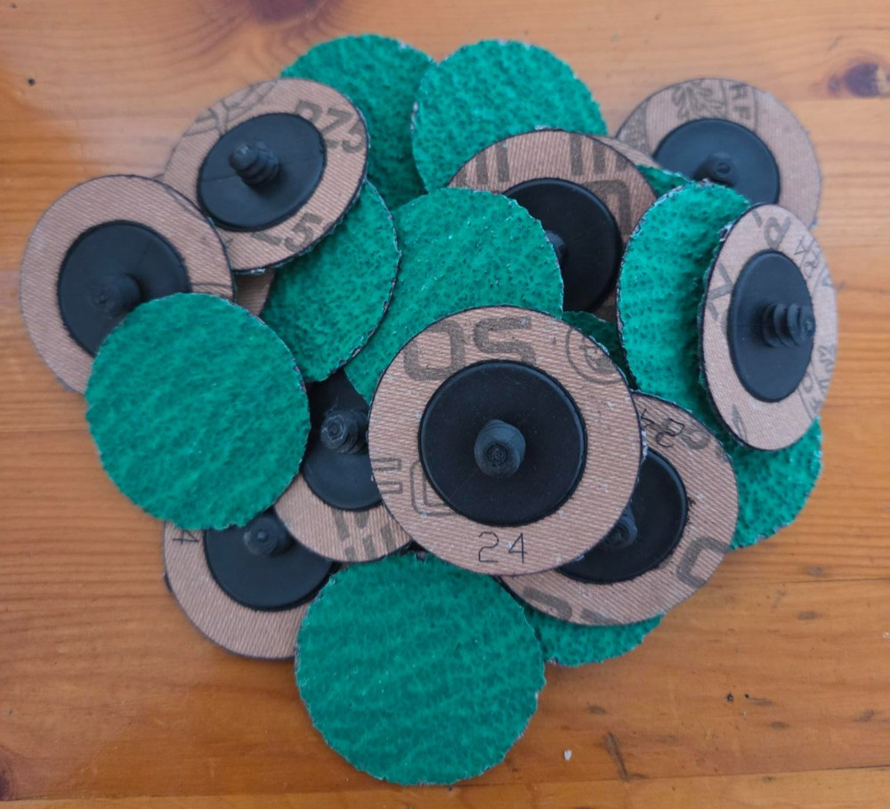 ROLOC DISCS | 2″ 24 GRIT | TYPE-R | OUTLASTS 3M GREEN CORPS | QTY: 50 | USA