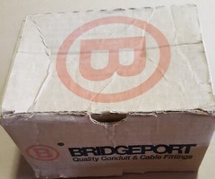 Bridgeport 230-DC2 EMT 1/2″ (X40) Diecast Zinc Set/Screw Connectors