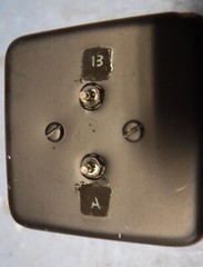 WAVELINE RF RELAY 12-C-1018 (DENTED CASE ) FREE SHIPPING