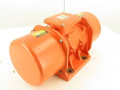 OLI MVE 2900/8E-70A0 Industrial Standard Electric Vibrator 3PH 900RPM 230/460 V