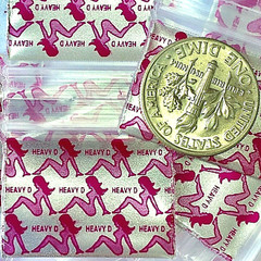 BaggiesSince1987 – 1034 Design Zip Bags Metallic 25 DSN MIX 100PCS, READ DETAILS