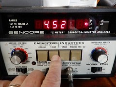Unknown Make PIO? Capacitors 4.7uf 25V Qty 30 NOS Axial Leads