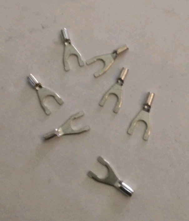 FORK TERMINAL 26-24 AWG #4 STUD SIZE NON-INSULATED 100/BAG CONCORD 701-2310