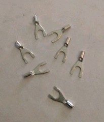 FORK TERMINAL 26-24 AWG #4 STUD SIZE NON-INSULATED 100/BAG CONCORD 701-2310