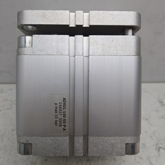 Festo ADVUL-100-50-P-A Compact Pneumatic Cylinder 50mm Stroke 100mm Bore 145 Psi