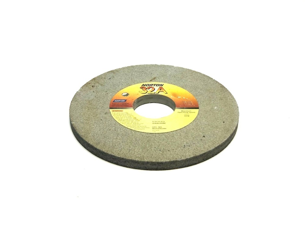 Norton 32A46-HVBE Grinding Wheel 3″ Bore 2070 RPM