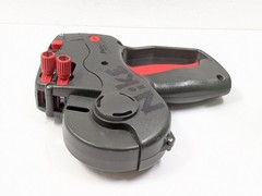 Avery Dennison Monarch 1136 RetailPricing Sticker Labeling Tagging Gun W Labels