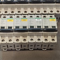 Lot of 29 Schneider Multi-9 Breakers C 60 – D20A, D10A, D25A, D2A, D6A, D4A, C2A