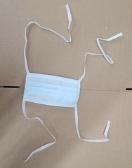 Kimberly Clark Tecnol The Lite one Tie-On Surgical masks Box of 50 masks # 48100