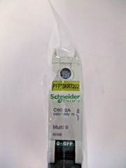 SCHNEIDER ELECTRIC SQUARE D MINI CIRCUIT BREAKER 60103 C60 2A MULTI 9