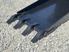 Skid Steer Concrete Claw Slab Bucket Attachment with Teeth Fits Quick Attach