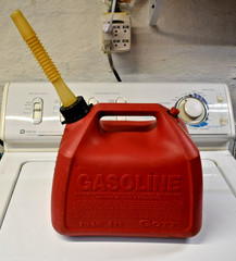 Vintage Pre Ban Rubbermaid Gott 2.5 Gallon Vented SpoutGas Fuel Can 1226 USA