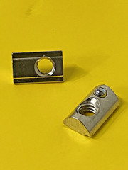 80/20 8020 EQUIVALENT – 3917 – 5/16-18 Drop-In T-Nut for 15 Series (50) Pieces