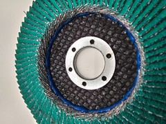(QTY 4) 3M Flap Disc 30957 Green 577F 13300 Max RPM FN00510