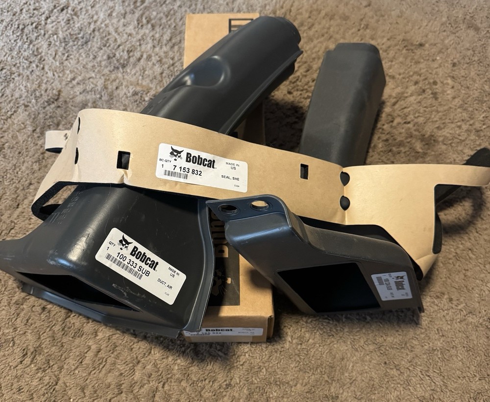 New OEM Bobcat M series HVAC Duct 100333SUB 100334SUB 7165332 7153832 S590 T590