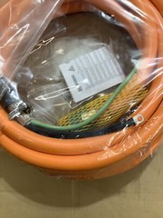 SIEMENS 6FX8002-5CS24-1AJO CONTROL CABLE 8M **NEW**
