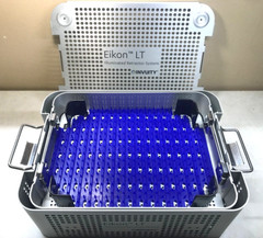 INVUITY Eikon LT Illuminated Retractors with Medical Sterilized Case