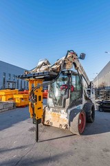 Skid Steer Hydraulic Hammer for Bobcat – Heavy Duty Concrete and Asphalt Breaker