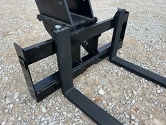48″ 5,500 lb Pallet Forks Fits Kubota U35 KX040 KX71 KX91 KX121 KX033 Excavator