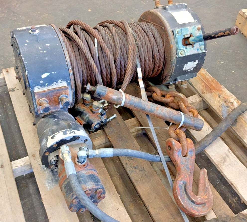 Ramsey H-800 Hydraulic Winch 25,000 lb Pull 120541 Good With Built in Control