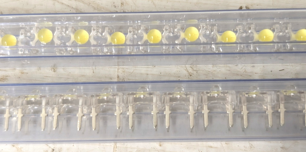 120 pcs – Optek CP41B-WES-N0-Wq3-28 – White LEDs 60° C-WT STNDOF P4 LED 9000K