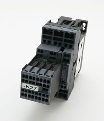Siemens SIRIUS 3RT2024-2BB40 E:04 + 3RH2911-2FA22 E:03 Power Contactor -used-