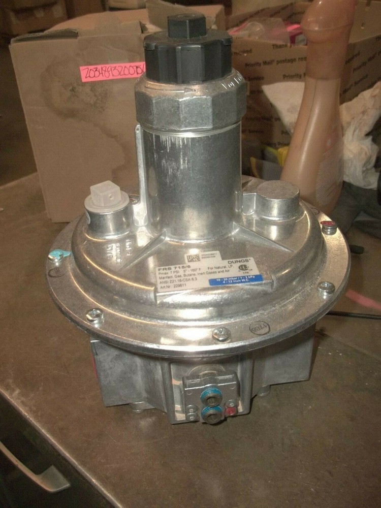 NIB DUNGS 229611 FRS 715/6 GAS PRESSURE REGULATOR 7 PSI (629)