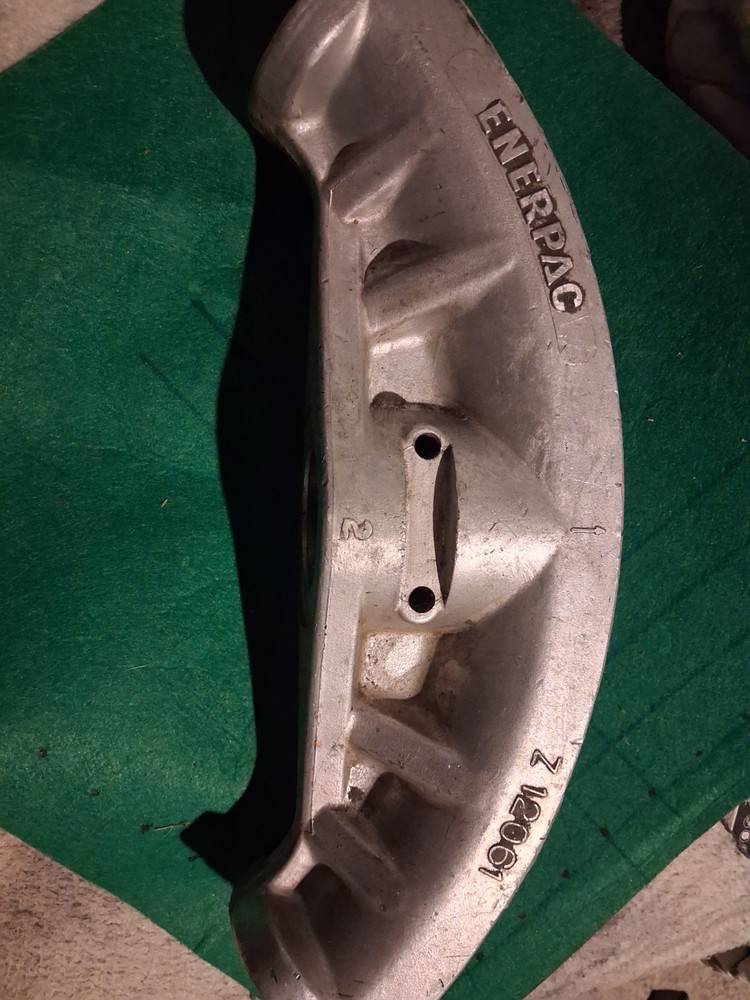 ​Enerpac Z12061 Aluminum 2″ Hydraulic Pipe/Conduit Bending Shoe – OEM