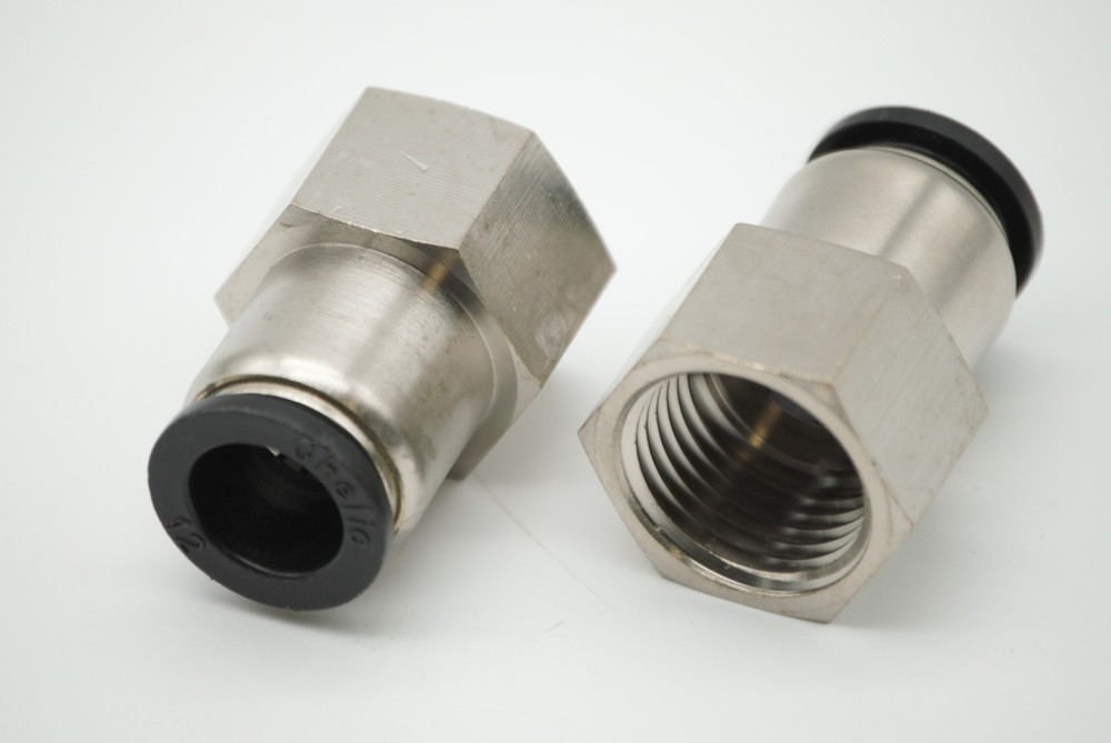 CHELIC SQG3 1204 Ø12-1/2″ BSPT Female push to connector Fitting (10 PCS PER BAG)