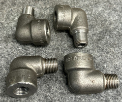FORGED CARBON STEEL 90° STREET ELBOW SA105N 1/4″ FNPT X 1/4″ MNPT LOT OF 4