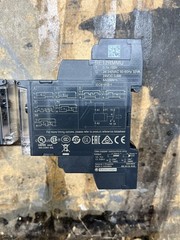 Schneider Electric Telemecanique RE17RMMU Multifunction Timer Relay