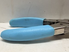 Sharkbite Push-To-Connect Fitting Removal Tool