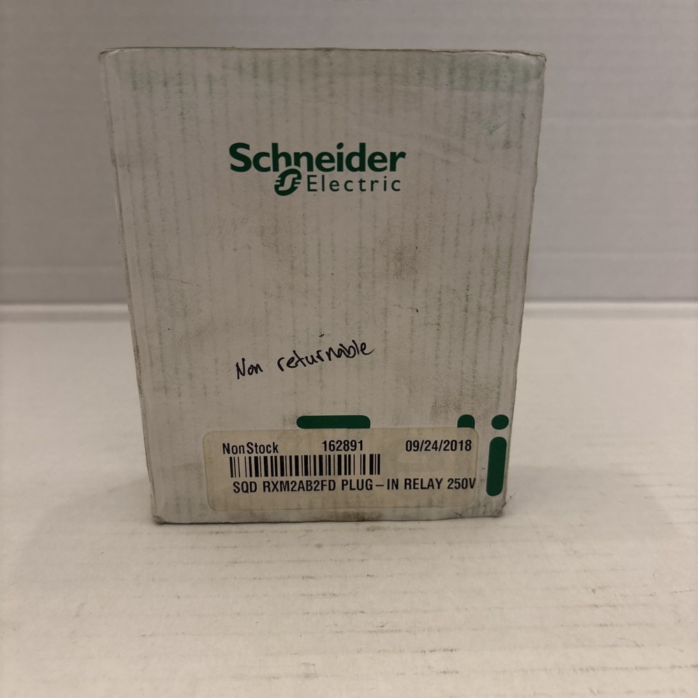 Schneider Electric Zelio Plug-In Relay 940351