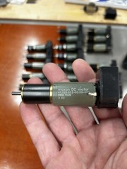 QTY 1 MAXON GEAR MOTOR 19:1 RATIO CORELESS ARMATURE 3-24 VDC REVERSIBLE