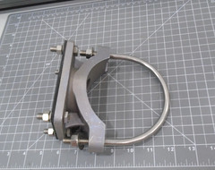 NEW Pelco SE-0104 Pole Mounting Bracket 4 1/2″ Inch OD Aluminum