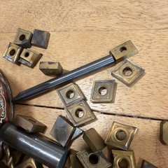 Lot Of 4 Lbs 9 Ounces Of Carbide Inserts And Bits Used