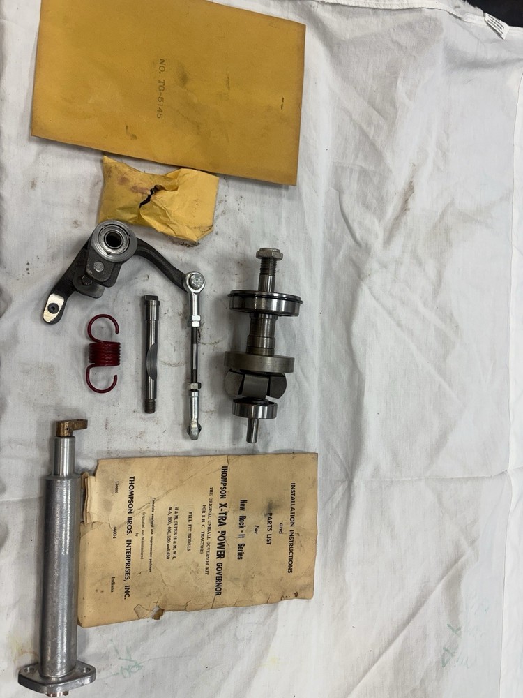 NOS Farmall M Super M MTA 400 450 Thompson X-tra Power Rock-It Governor