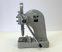 KEYHOLE PUNCH & DIE SET, 5/8″ high keyhole, Roper-Whitney, 1990’s