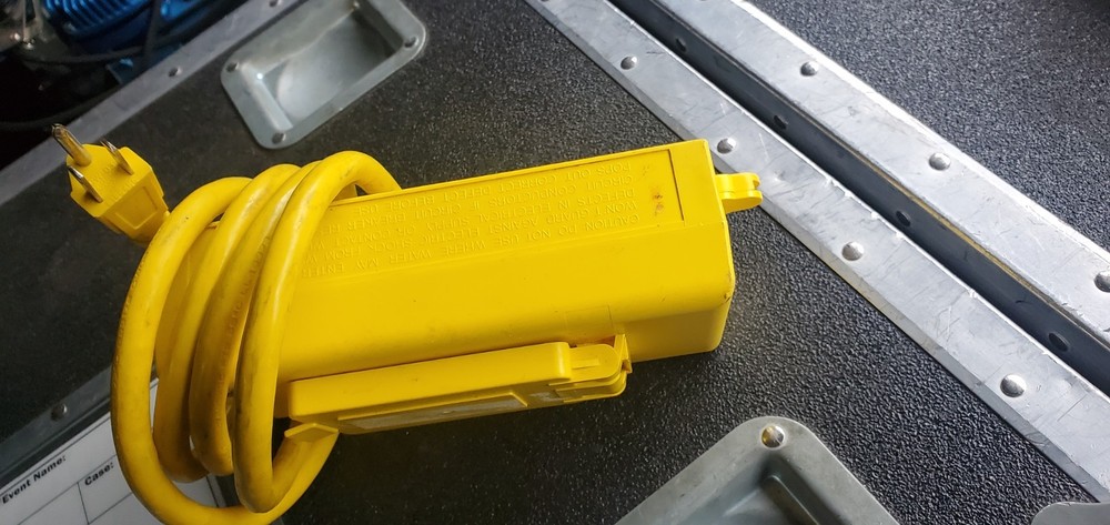 6ft 120V/15A Yellow GFCI Duplex Box w/ 12/3 cable