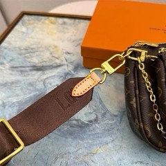 Louis Vuitton Monogram Brown Crossbody Bag w/ Adjustable Strap & Coin Purse