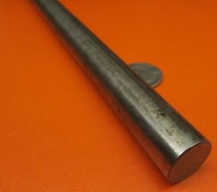 303 Stainless Steel Rod Round Bar 5/8″ Diameter x 4 Foot Length